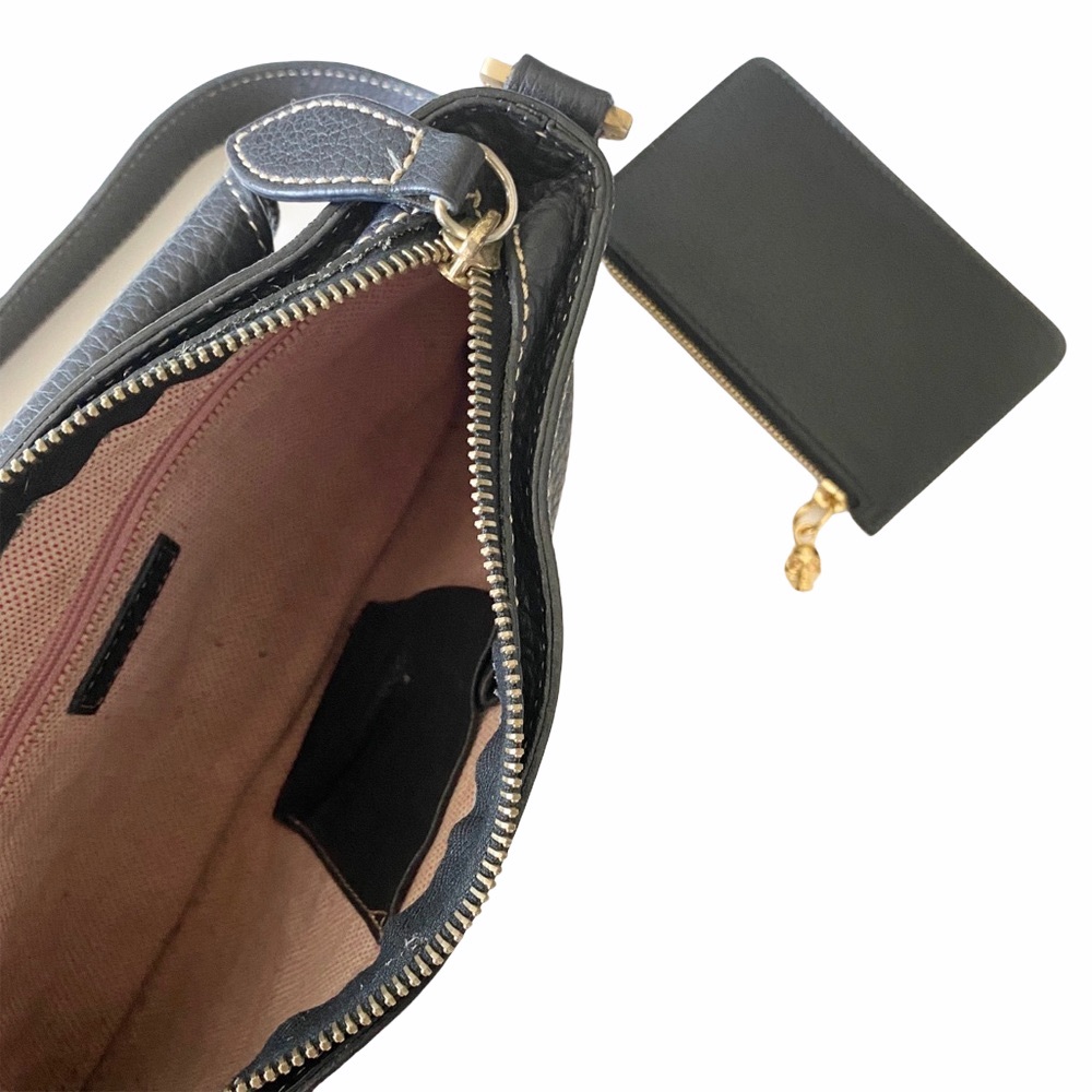 HTF: Dooney & Bourke ✪ Pebbled Leather Handbag ✪ Black with Gold Hardware ✪ - Picture 9 of 12